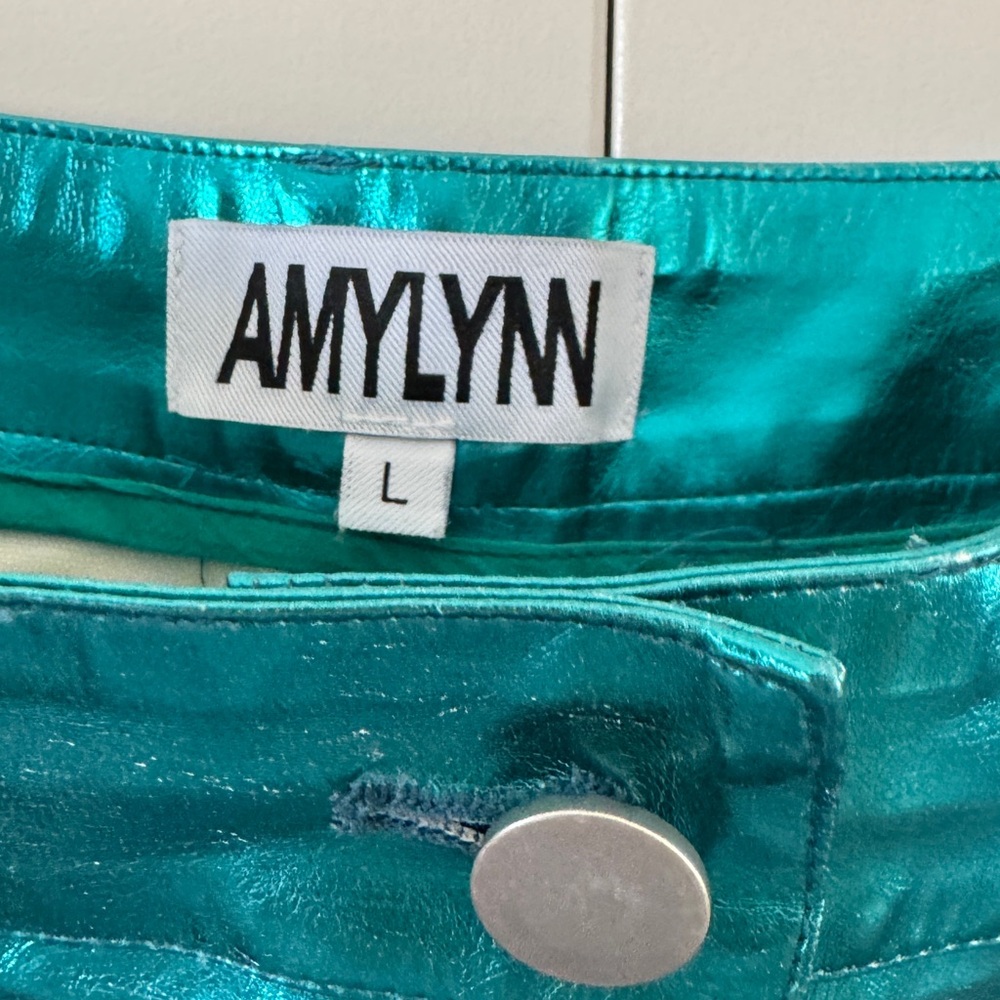 Shimmering Teal Women's Cropped Pants - Picture 6 of 10